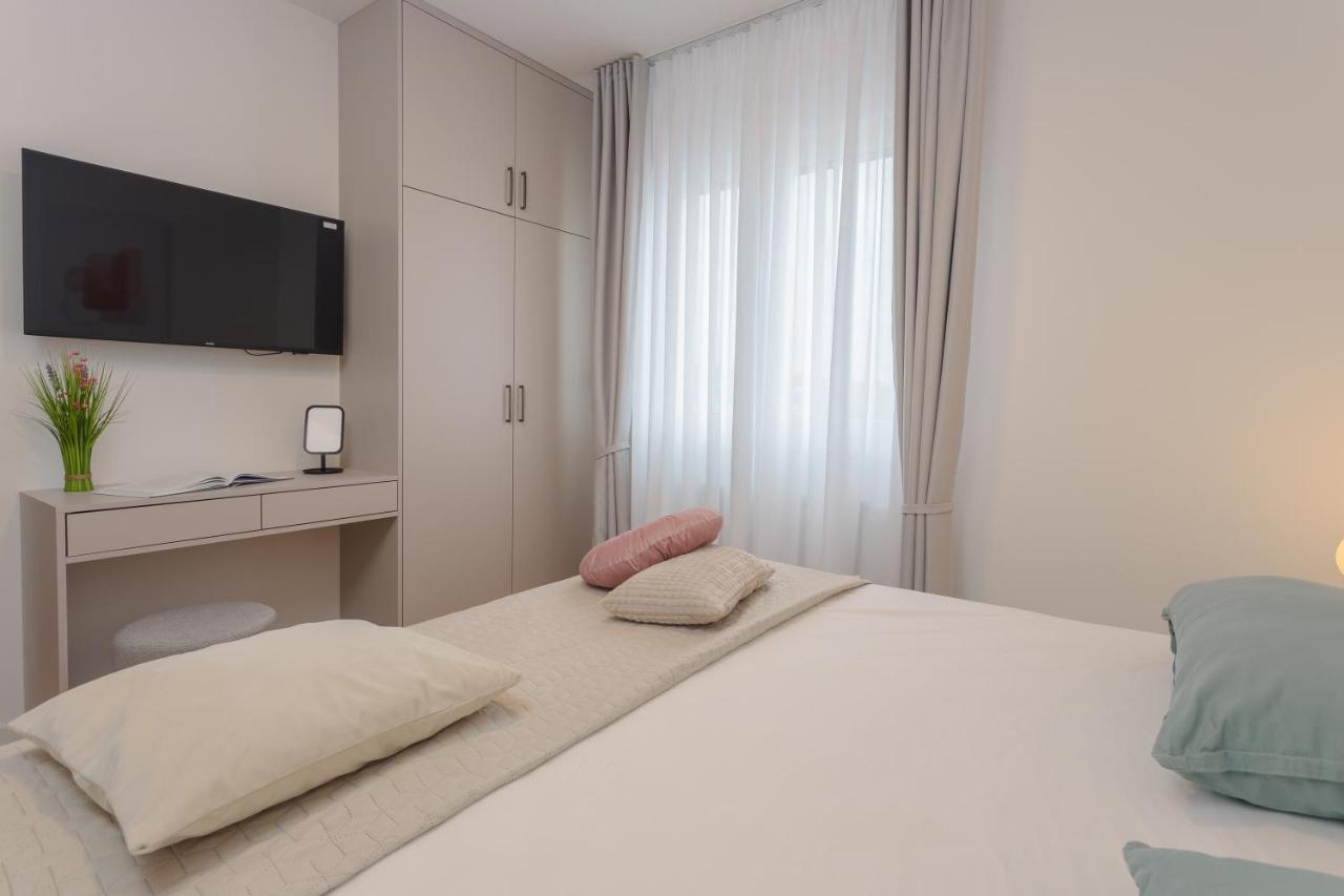 Cozy And Elegant *